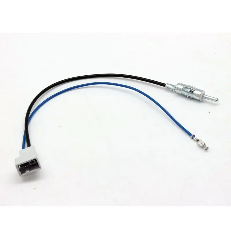 Super ofertă Connects2 CT27AA26 Adaptor Antena Radio Dedicata HONDA/NISSAN